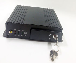 4 formato local dual del aparato de lectura H.264 del almacenamiento de tarjeta del coche DVR GPS SD del canal