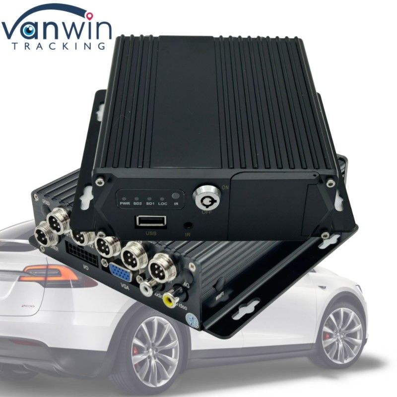 4G GPS MDVR 4 CH SD Card Video Recorder Dual Card Dual Standby para la vigilancia de la seguridad del vehículo