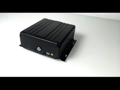 Tarjeta de almacenamiento de automóviles AHD1080P4CH Disco duro DVR móvil de alta definición Monitor de video